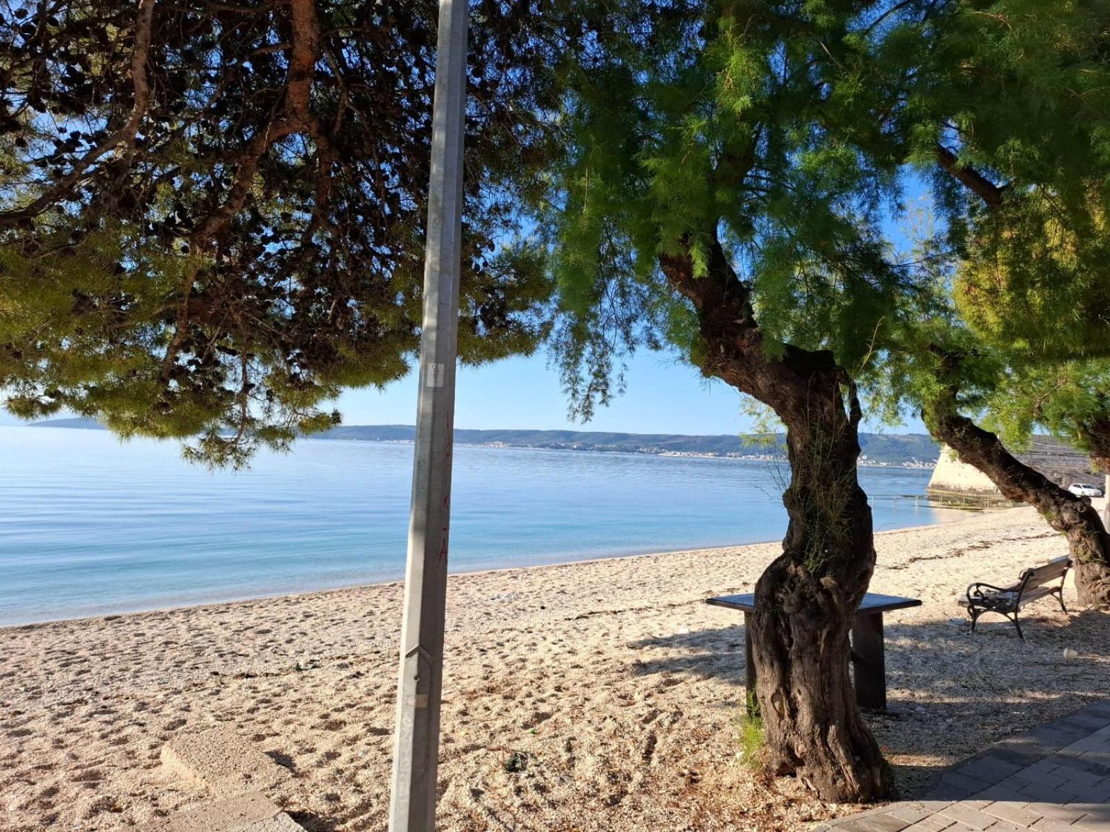 Apartment Blanca With Jacuzzi,Terase And Private Parking Kastela Bagian luar foto