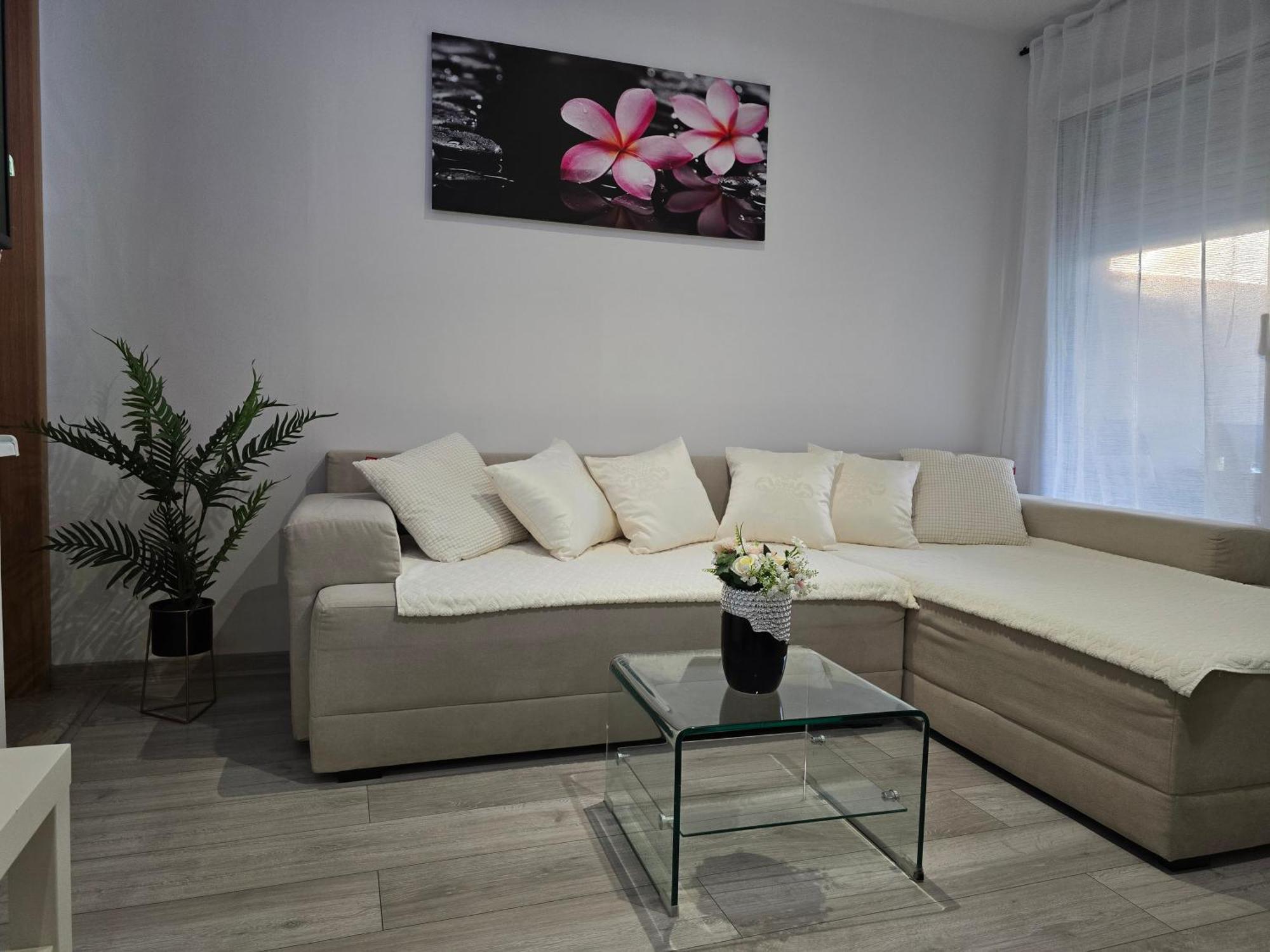 Apartment Blanca With Jacuzzi,Terase And Private Parking Kastela Bagian luar foto
