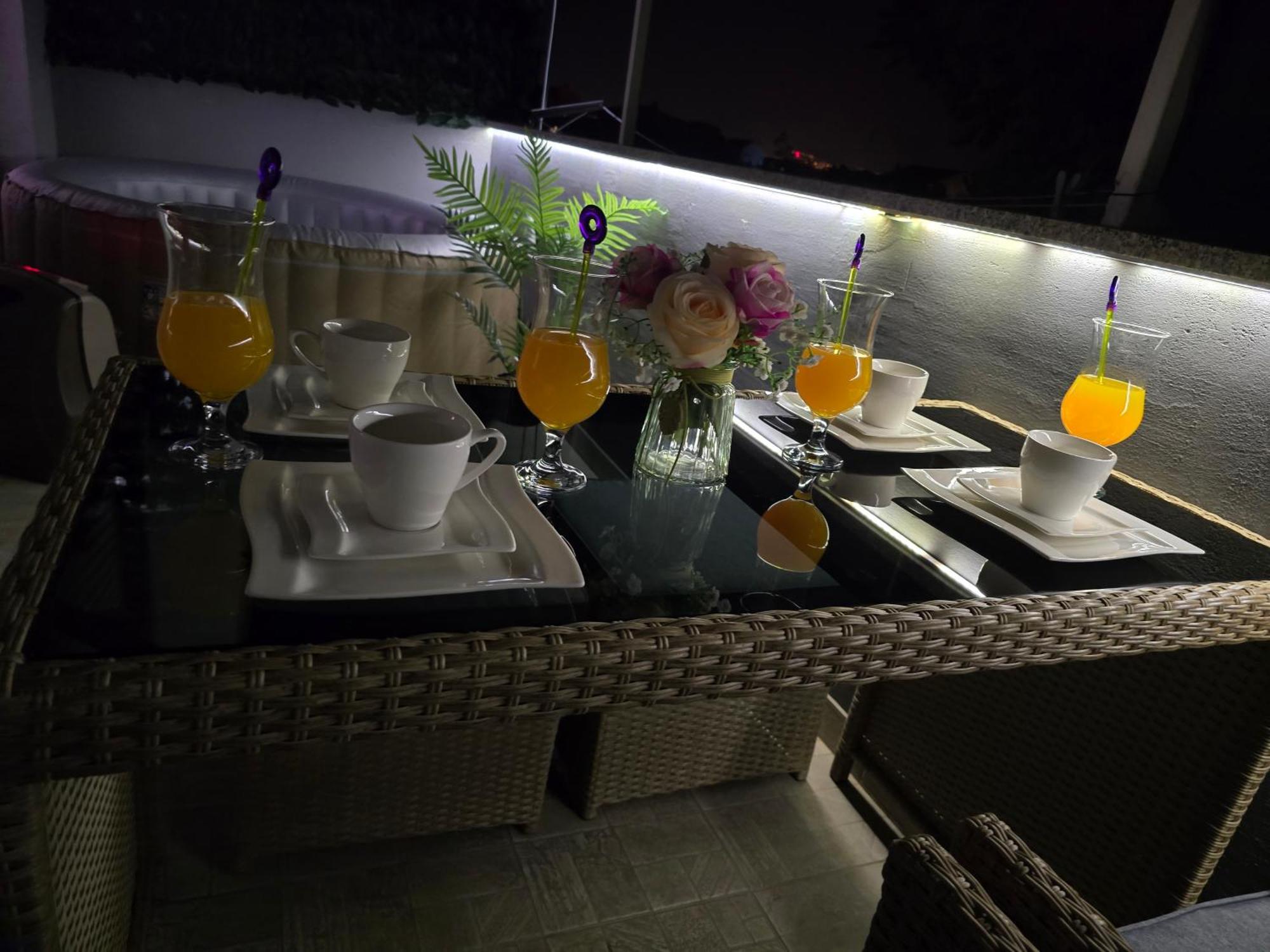 Apartment Blanca With Jacuzzi,Terase And Private Parking Kastela Bagian luar foto